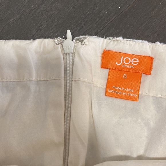 JOE FRESH Cream Crochet Mini Skirt, Size 6 - Picture 5 of 8